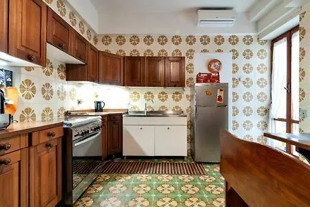 La Dimora Di Vesta Bed & Breakfast