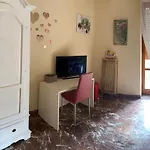 La Dimora Di Vesta Bed & Breakfast 3*