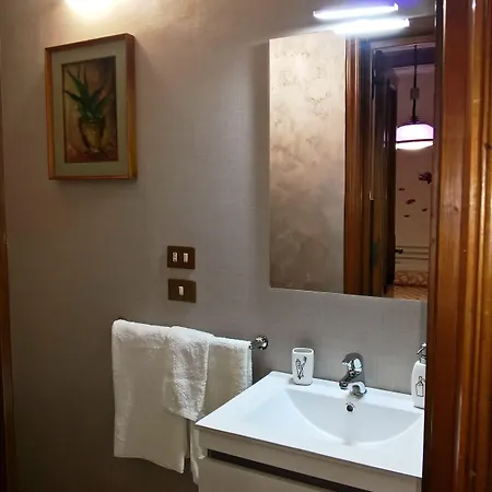 La Dimora Di Vesta Couette-café