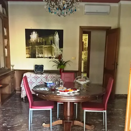 La Dimora Di Vesta Couette-café