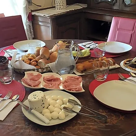 Bed & Breakfast La Dimora Di Vesta