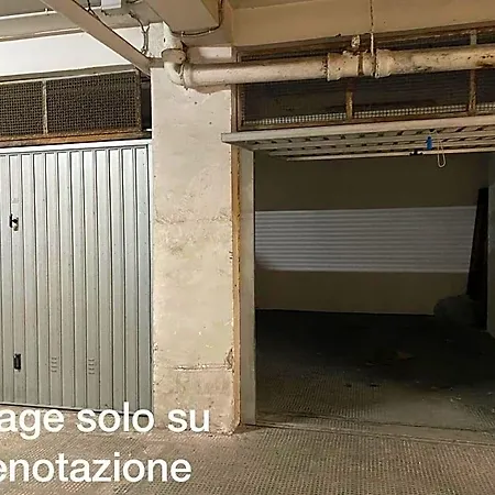 Bed & Breakfast La Dimora Di Vesta Lecce