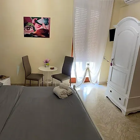La Dimora Di Vesta Bed & Breakfast 3*
