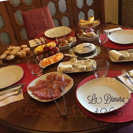La Dimora Di Vesta Couette-café Lecce